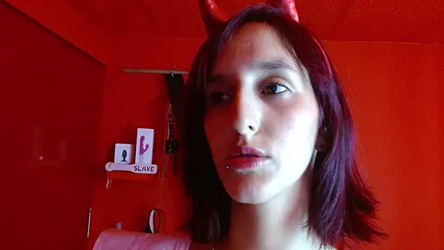 Snapshot of Ambar_Roux_ chatting on 03.22.25 Ambar Roux online show from 03.22.25