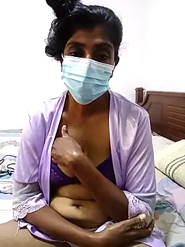 Amaaya Baby online show from 12.17.24