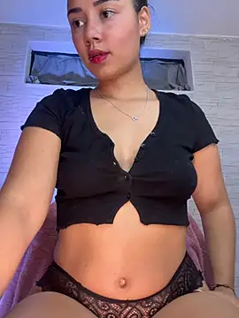  Luana online show from 07.25.26
