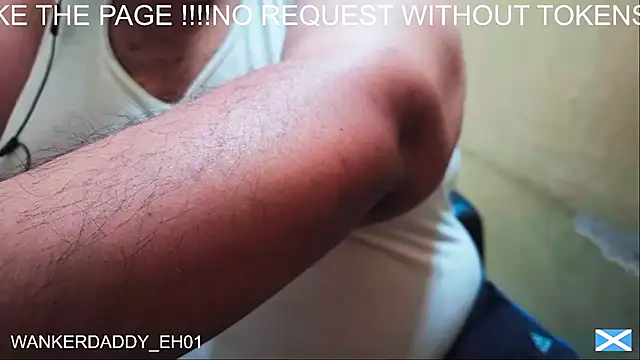 Snapshot of WANKERDADDY_EH01 chatting on 01.11.25 WANKERDADDY EH01 online show from 01.11.25
