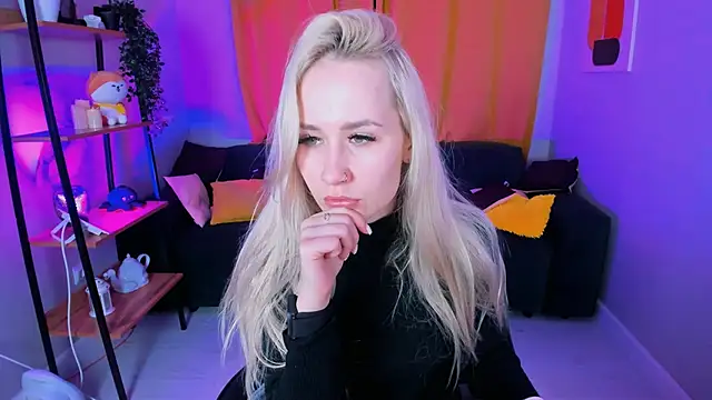 Bunny  of love online show from 12.14.24