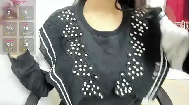 Snapshot of Reika_01 chatting on 02.12.25 Reika 01 online show from 02.12.25