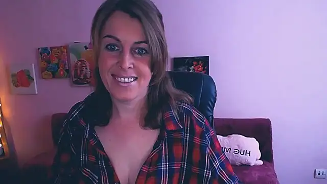 Hot Milady online show from 02.14.25