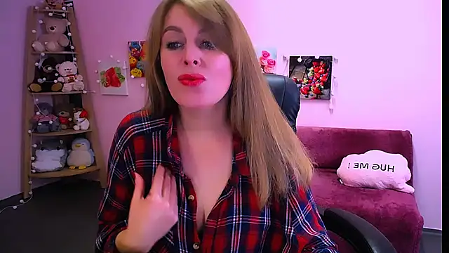 Hot Milady online show from 02.06.26