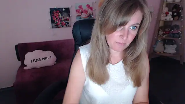 Hot Milady online show from 07.27.26