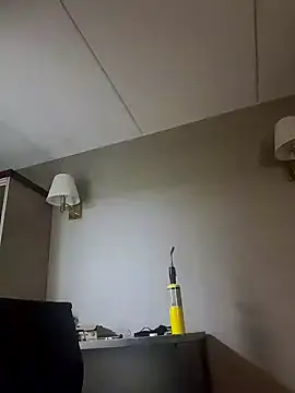 StrokeKing42 online show from 02.28.25