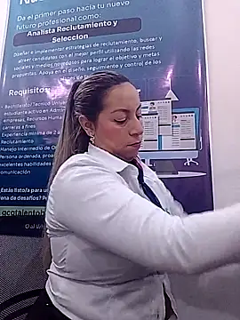 Snapshot of Katalina_S3xy chatting on 02.05.26 Katalina S3xy online show from 02.05.26