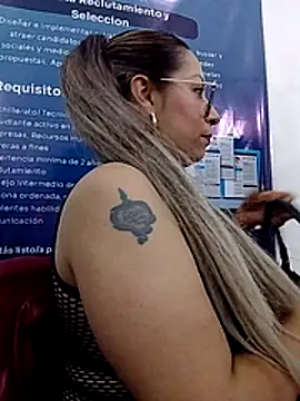 Snapshot of Katalina_S3xy chatting on 02.13.26 Katalina S3xy online show from 02.13.26