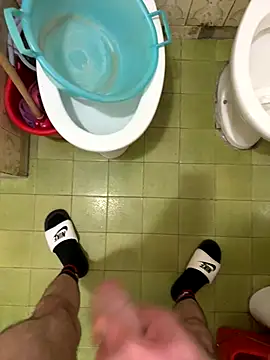 Snapshot of Miky_21 chatting on 09.13.25 Miky 21 online show from 09.13.25