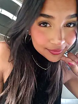 Mariangel 11 online show from 11.18.25