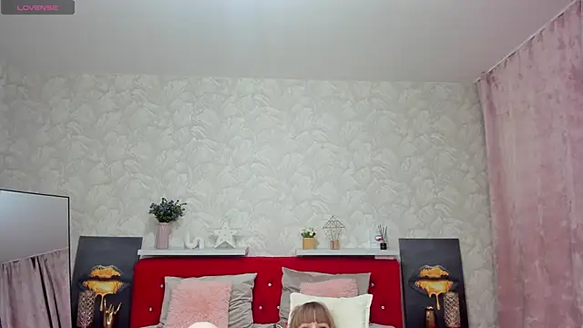 KattyPeachX online show from 04.10.26