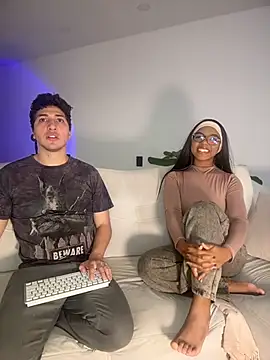 Snapshot of tiana_nave chatting on 05.15.26 tiana nave online show from 05.15.26