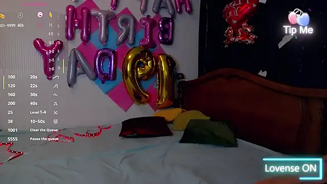 Lillianhot68 online show from 02.18.25