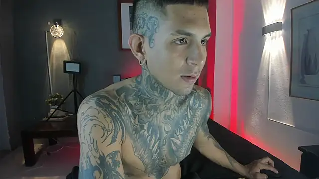 Travistanner 28 online show from 01.17.26