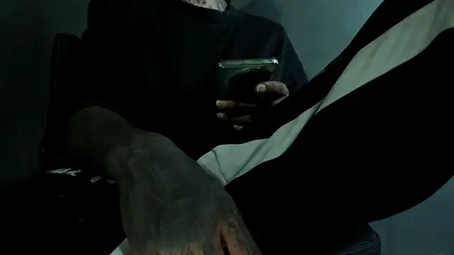 Travistanner 28 online show from 04.11.26