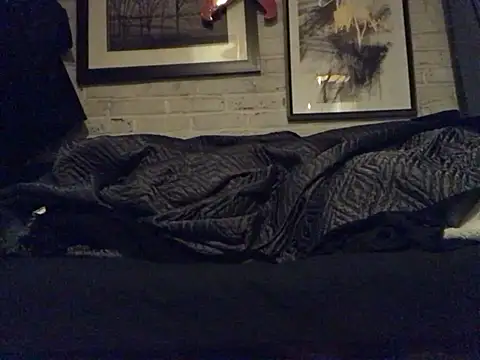 Snapshot of Gman143187 chatting on 12.19.24 Gman143187 online show from 12.19.24