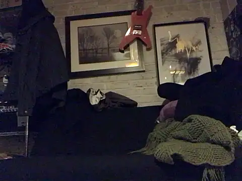 Snapshot of Gman143187 chatting on 12.22.24 Gman143187 online show from 12.22.24