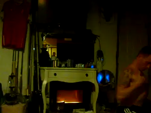 Snapshot of Gman143187 chatting on 12.28.24 Gman143187 online show from 12.28.24