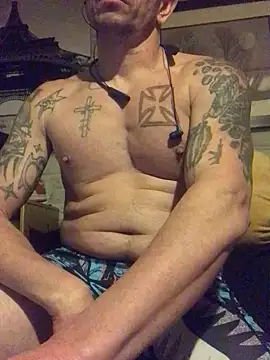 Snapshot of Gman143187 chatting on 01.28.25 Gman143187 online show from 01.28.25