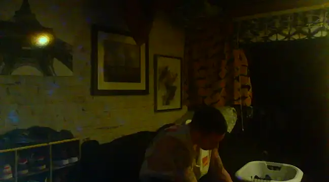 Snapshot of Gman143187 chatting on 02.15.25 Gman143187 online show from 02.15.25