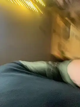 Snapshot of Gman143187 chatting on 10.27.25 Gman143187 online show from 10.27.25