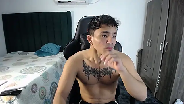 man dur07 online show from 02.16.25