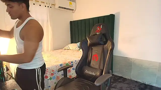 man dur07 online show from 10.11.25