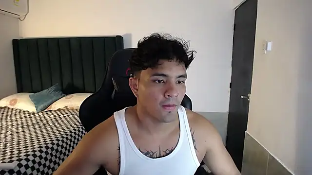 man dur07 online show from 10.20.25