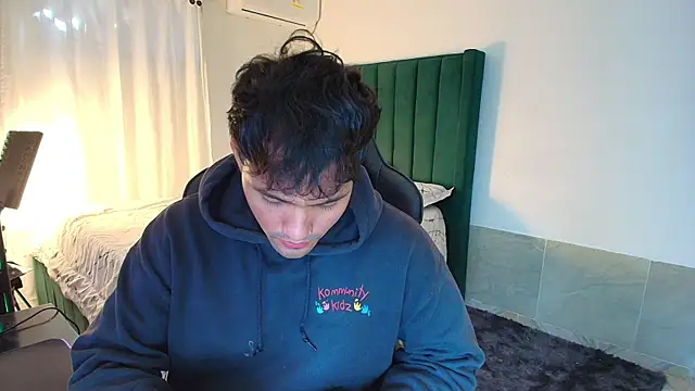 man dur07 online show from 12.20.25