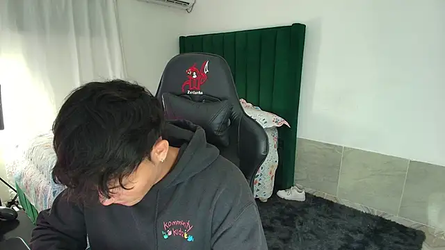 man dur07 online show from 02.28.26