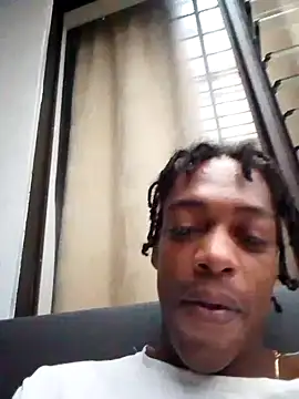 Snapshot of LarryCollin chatting on 01.24.25 LarryCollin online show from 01.24.25
