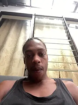 Snapshot of LarryCollin chatting on 02.24.25 LarryCollin online show from 02.24.25
