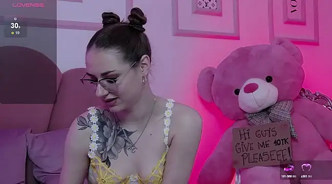 Abby  White online show from 03.11.25