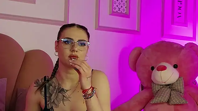 Abby  White online show from 03.07.26