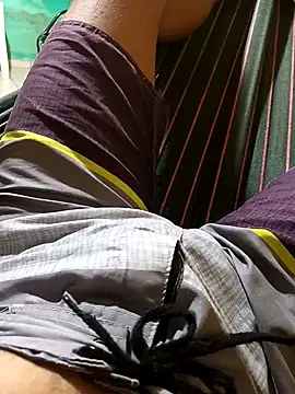 Snapshot of 1995eduardo chatting on 02.02.25 1995eduardo online show from 02.02.25