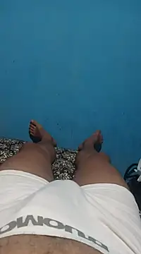 Snapshot of 1995eduardo chatting on 02.04.25 1995eduardo online show from 02.04.25