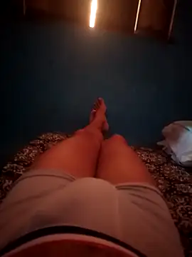 Snapshot of 1995eduardo chatting on 02.18.25 1995eduardo online show from 02.18.25