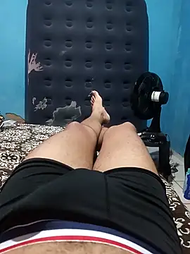 Snapshot of 1995eduardo chatting on 02.20.25 1995eduardo online show from 02.20.25