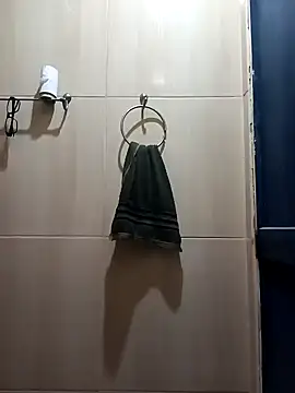 Snapshot of 1995eduardo chatting on 02.27.25 1995eduardo online show from 02.27.25