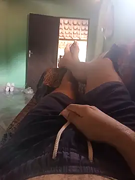 Snapshot of 1995eduardo chatting on 03.05.25 1995eduardo online show from 03.05.25