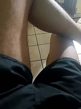 Snapshot of 1995eduardo chatting on 03.06.25 1995eduardo online show from 03.06.25