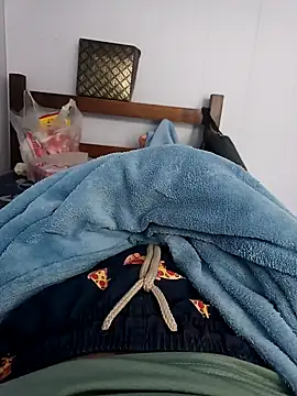 Snapshot of 1995eduardo chatting on 11.15.25 1995eduardo online show from 11.15.25