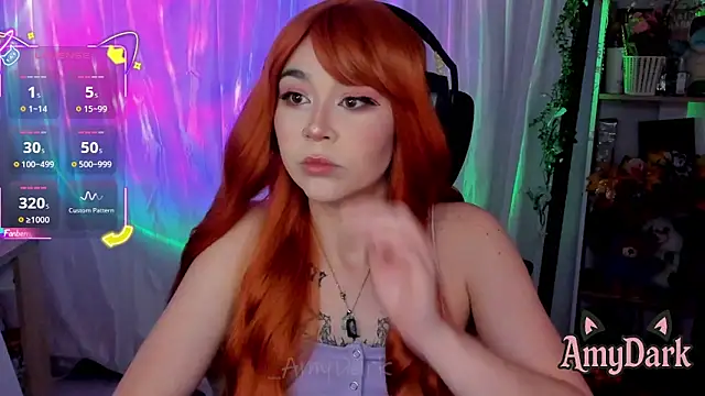 Snapshot of _AmyDark chatting on 10.02.25 AmyDark online show from 10.02.25