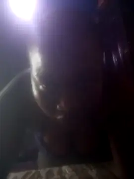 SEXXYBUTTSxx online show from 09.18.25