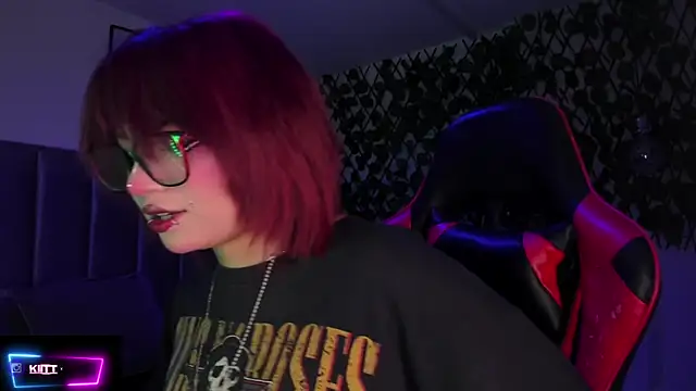 Kitty Gang online show from 10.03.25