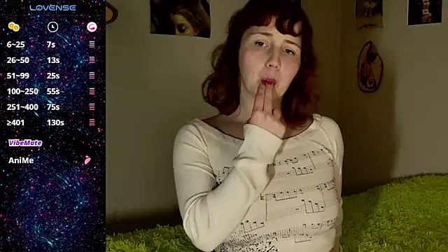 Snapshot of cherrysaturn chatting on 12.22.25 cherrysaturn online show from 12.22.25