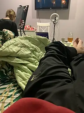 Snapshot of Alex17am chatting on 02.18.26 Alex17am online show from 02.18.26