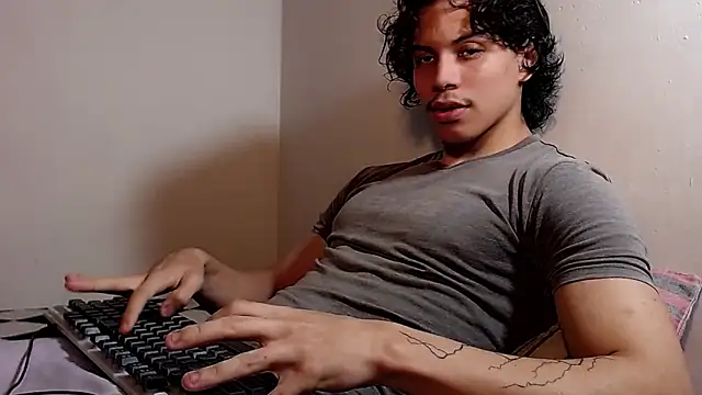 lax777  online show from 04.20.26