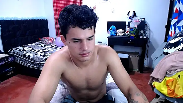 Snapshot of freddy_romas chatting on 07.13.26 freddy romas online show from 07.13.26