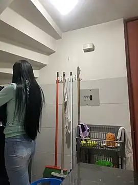 yaralyminjo2 online show from 01.26.25